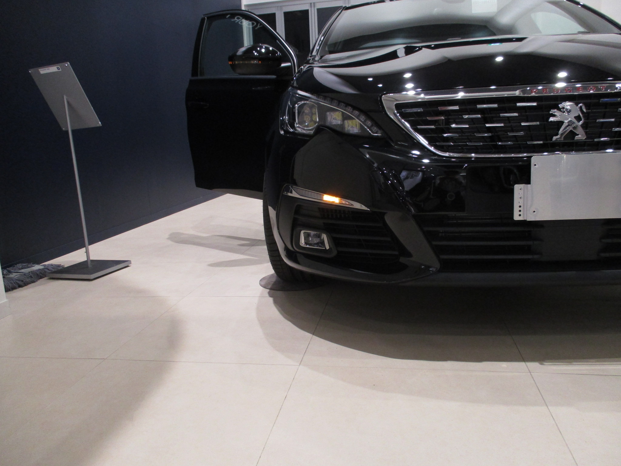 流行しています