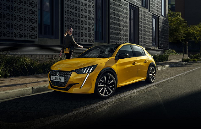 "NEW PEUGEOT 208 DEBUT FAIR"