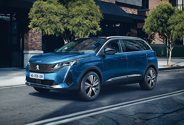 NEW PEUGEOT 3008・5008 デビュー