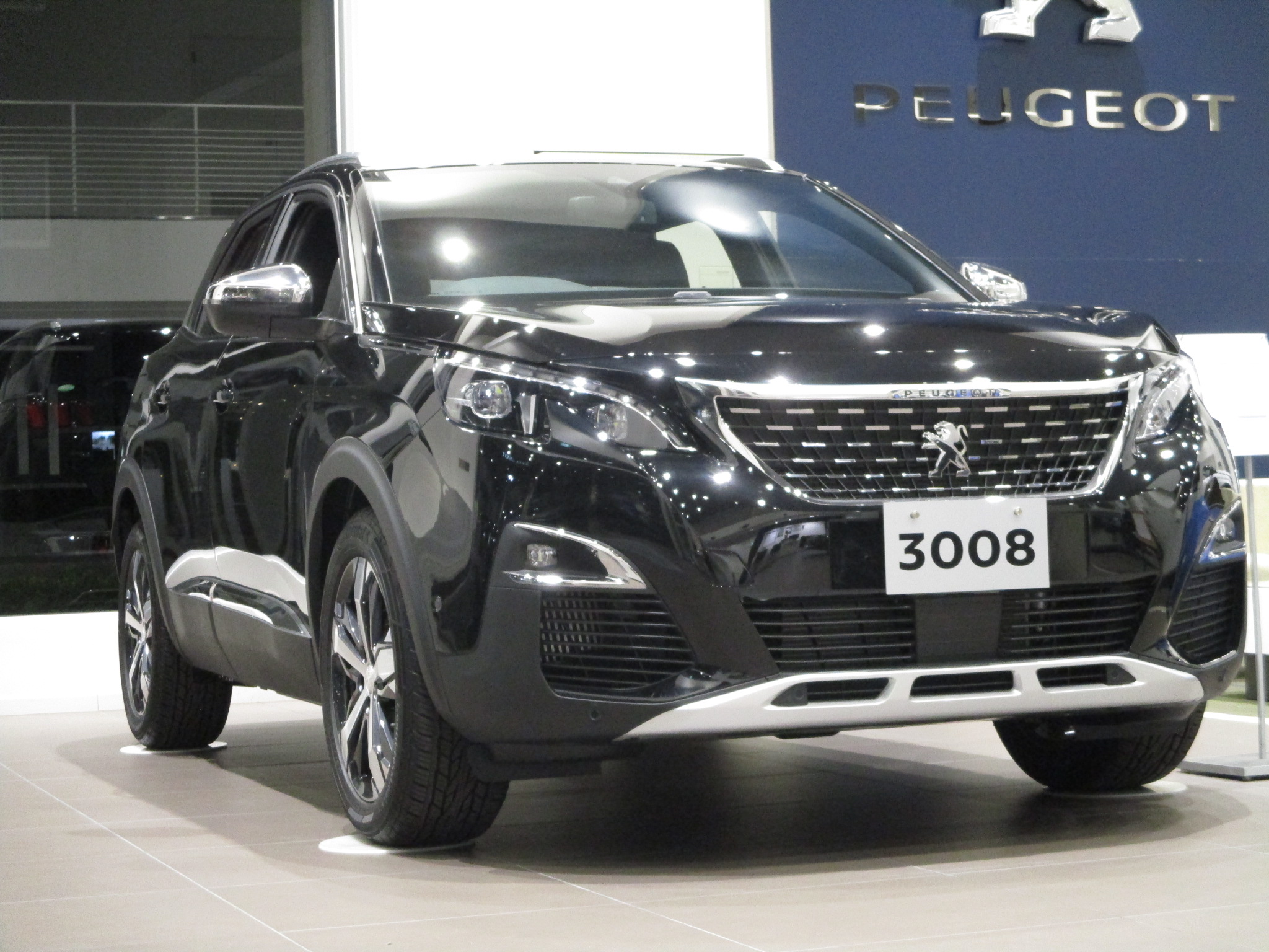 ショールーム展示車入れ替えました！