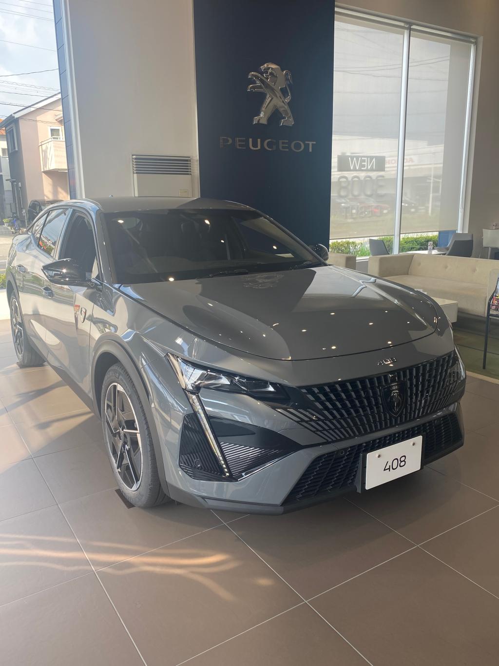 408GT HYBRID セレニウムグレー